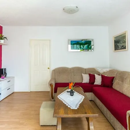 Апартаменты Apartman Mila *