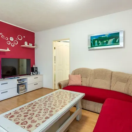 Apartman Mila * Макарска