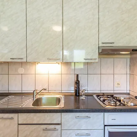 Apartman Mila * Макарска