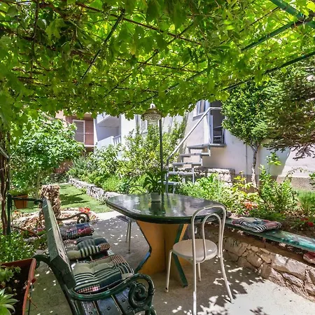 Apartman Mila Appartement *